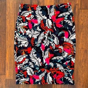 LuLaRoe stretchy pencil skirt
